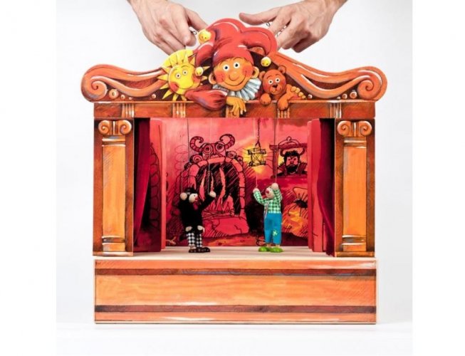 Mr. Gerlich Puppet Theatre + 14 puppets